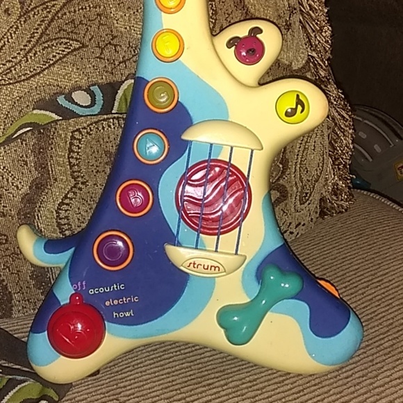 B Woofer Guitar - Picture 3 of 8